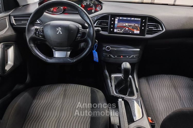 Peugeot 308 II 1.6 HDi FAP 92ch Style 5p - <small></small> 8.790 € <small>TTC</small> - #15