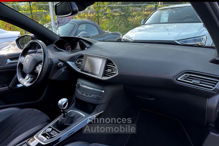 Peugeot 308 II 1.6 THP 205ch GT S&S 5p - <small></small> 16.990 € <small>TTC</small> - #11