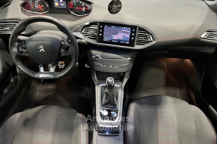 Peugeot 308 II (2) 1.2 130 BVM6 GT LINE /TOIT PANO/CAMERA/CARPLAY/ - <small></small> 14.990 € <small>TTC</small> - #11