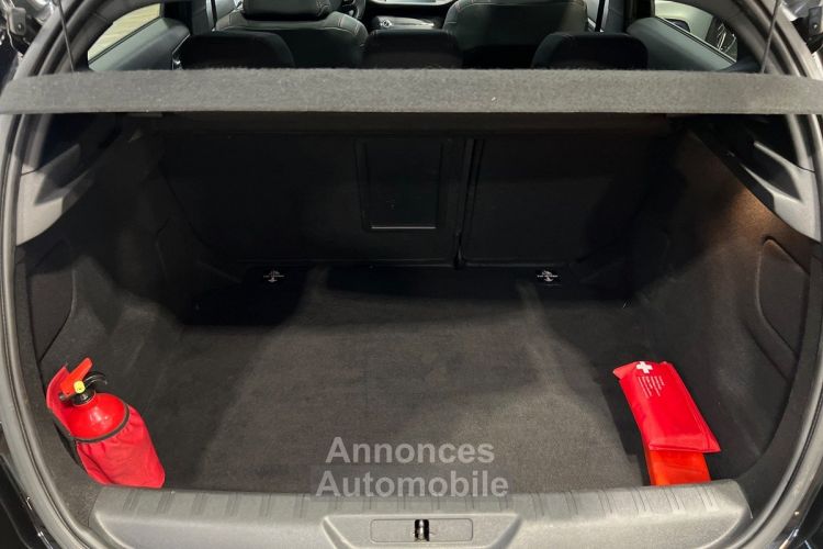 Peugeot 308 II (2) 1.2 130 BVM6 GT LINE /TOIT PANO/CAMERA/CARPLAY/ - <small></small> 14.990 € <small>TTC</small> - #20