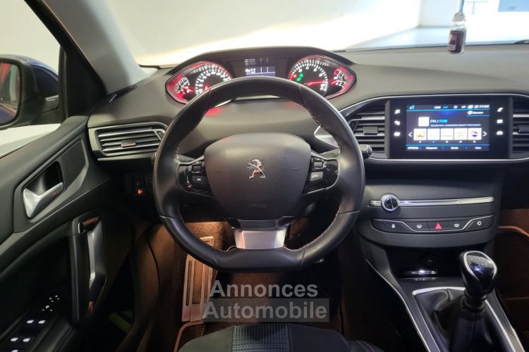 Peugeot 308 II (2) 1.2 PURETECH 110 S&S TECH EDITION + CAMERA - <small></small> 11.090 € <small>TTC</small> - #21