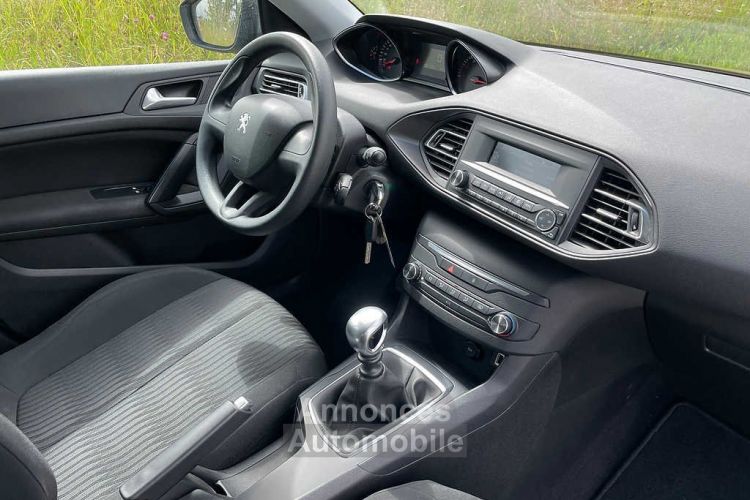 Peugeot 308 II (2) 1.2 PURETECH 110ch ACCESS - <small></small> 7.990 € <small>TTC</small> - #6