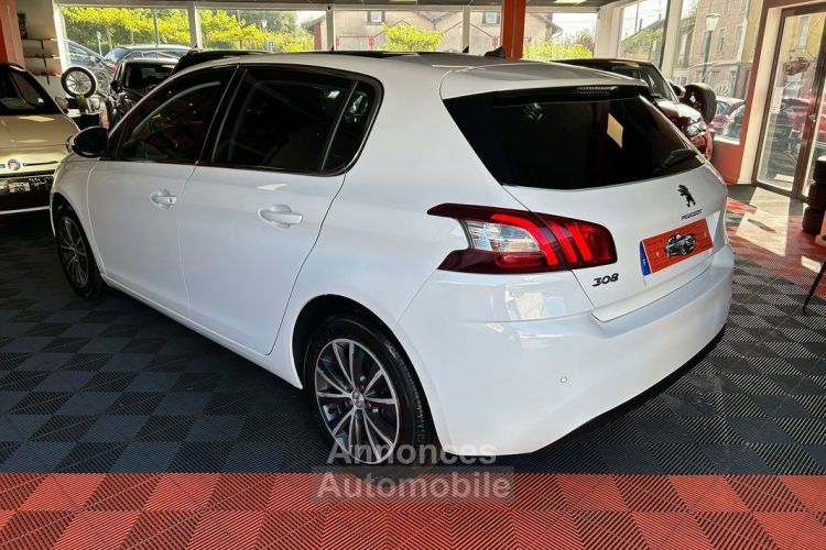 Peugeot 308 II BVA PACK ALLURE 1.2 16V 130 cv Garantie 12 mois - <small></small> 7.990 € <small>TTC</small> - #2