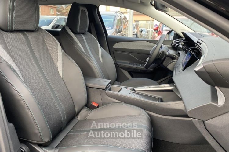 Peugeot 308 III 1.5 BlueHDi S&S 130 EAT8 Allure CAMERA 360°/SIEGE AGR/SIEGES CHAUFFANTS - <small></small> 26.890 € <small></small> - #6