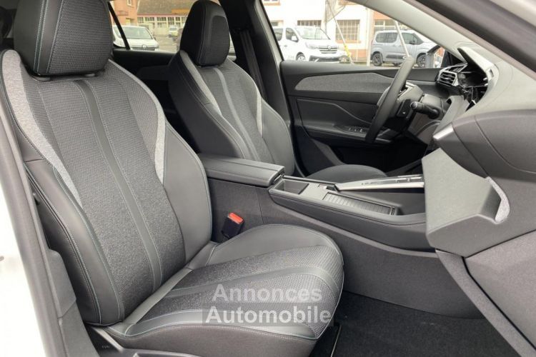 Peugeot 308 III 1.6 PHEV 180 Allure Pack e-EAT8 avec chargeur embarqué 7,4 KW - <small></small> 31.990 € <small></small> - #7