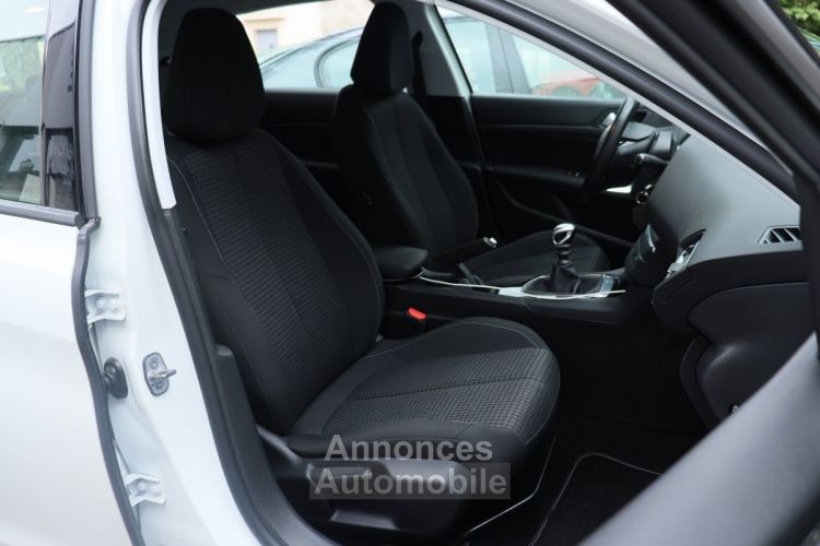 Peugeot 308 Ph2 1.5 BlueHDi 102 Business BVM6 (Carplay,,Radars,Régulateur) - <small></small> 11.990 € <small>TTC</small> - #8