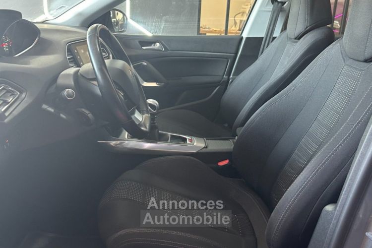 Peugeot 308 phase 1 allure business 130 cv courroie remplace attelage - <small></small> 9.490 € <small>TTC</small> - #23