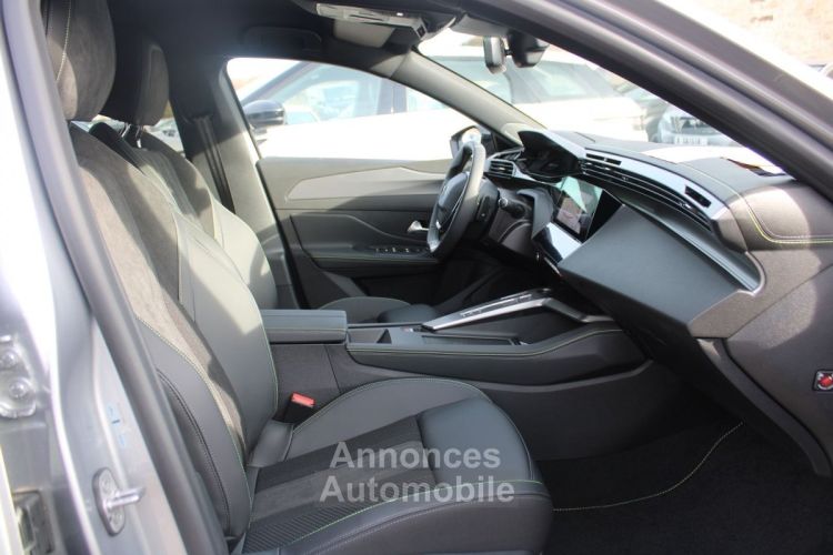 Peugeot 308 PHASE 4 HDI 130 CV GT PACK GPS 3D CAMÉRA I-COKPIT FULL LED RE USB JA 18 BOITE AUTO EAT-8 - <small></small> 31.900 € <small>TTC</small> - #8