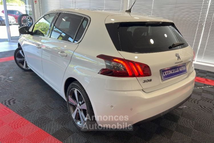 Peugeot 308 PureTech 130ch SetS EAT8 Tech Edition - <small></small> 11.990 € <small>TTC</small> - #3