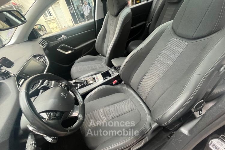 Peugeot 308 PureTech 130ch SS EAT8 Allure - <small></small> 12.490 € <small>TTC</small> - #16