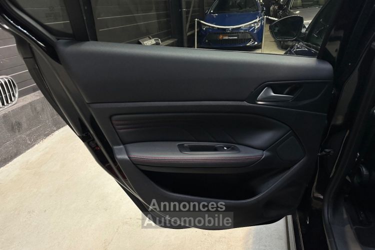 Peugeot 308 PureTech 130ch SS EAT8 GT Line - <small></small> 12.980 € <small>TTC</small> - #28