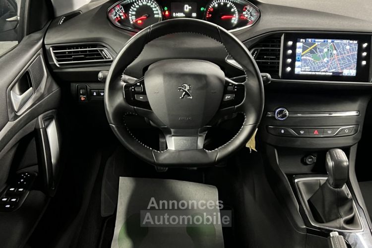 Peugeot 308 STYLE 1.2 110 Cv PREMIERE MAIN / 14 100 Kms ECRAN TACTILE CRIT AIR 1 - GARANTIE 1 AN - <small></small> 10.970 € <small>TTC</small> - #10