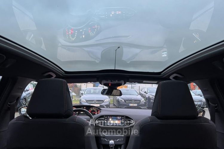 Peugeot 308 SW 1.2 130 Ch GT LINE 1ERE MAIN / CARPLAY TOIT PANO REGULATEUR - <small></small> 14.990 € <small>TTC</small> - #10