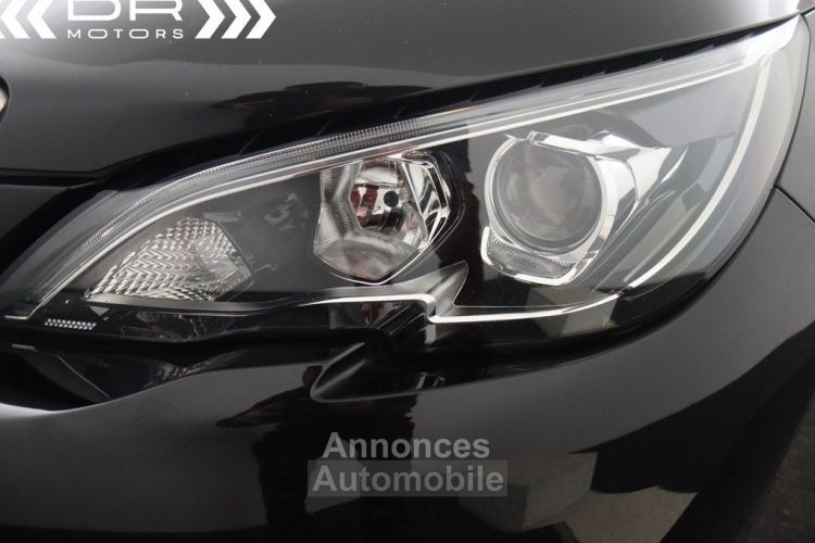 Peugeot 308 SW 1.2 Aut .PureTech ACTIVE - NAVI MIRROR LINK - <small></small> 14.495 € <small>TTC</small> - #44