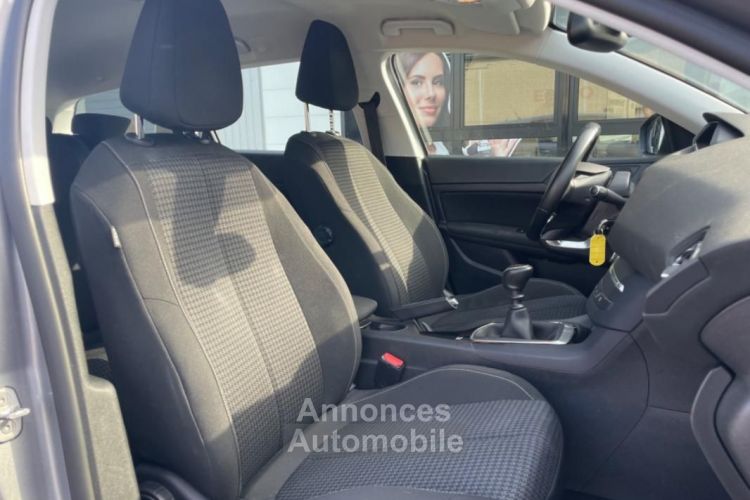 Peugeot 308 SW 1.2 puretech 110CH ACTIVE BUSINESS APPLE CARPLAY + COURROIE NEUVE - <small></small> 11.490 € <small>TTC</small> - #14