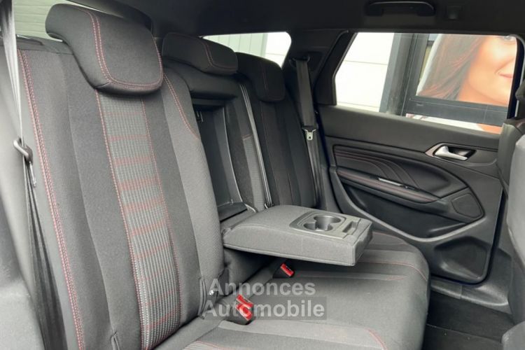 Peugeot 308 SW 1.2 puretech 130CH APPLE CARPLAY + CAMERA DE RECUL COURROIE NEUVE - <small></small> 12.780 € <small>TTC</small> - #15