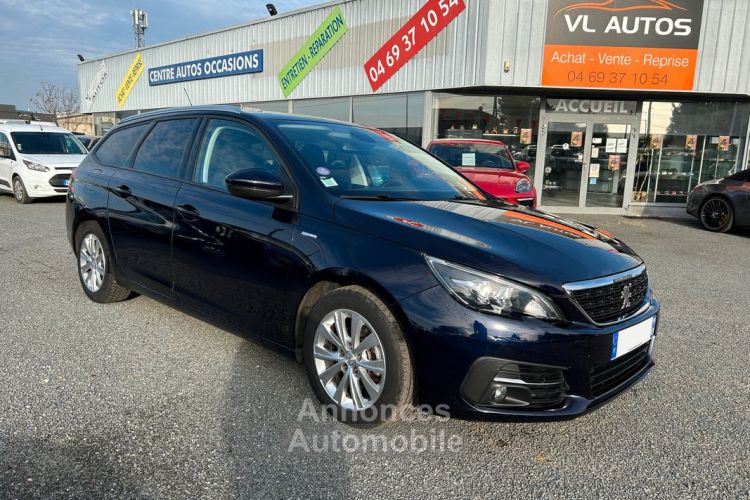 Peugeot 308 SW 1.2 THP 130 cv Année 2018 Crit'Air 1 - <small></small> 12.450 € <small>TTC</small> - #2