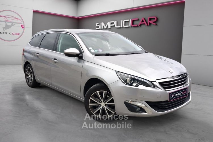 Peugeot 308 SW 1.2 turbo 130ch EAT6 Allure / DISTRIBUTION NEUVE / CAMERA RECUL / PREMIERE MAIN / GARANTIE 12 MOIS - <small></small> 11.990 € <small>TTC</small> - #1