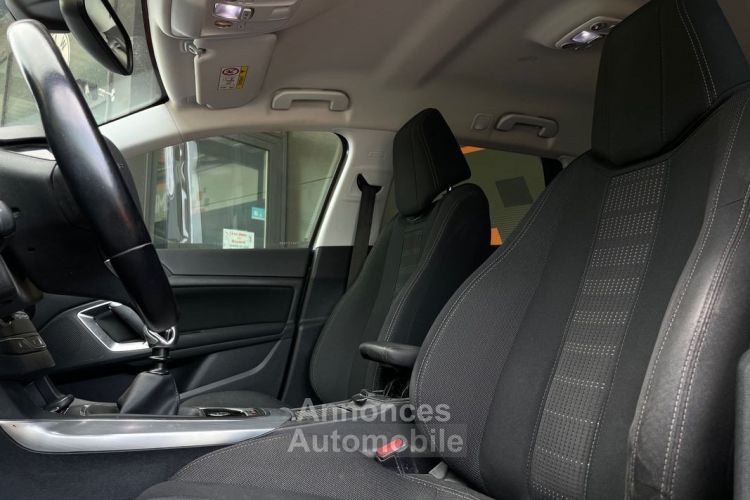 Peugeot 308 SW 1.2i 130 Cv Allure 2017 Start and Stop Régulateur Caméra de recul Crit'Air 1 Ct Ok 2026 - <small></small> 6.990 € <small>TTC</small> - #4