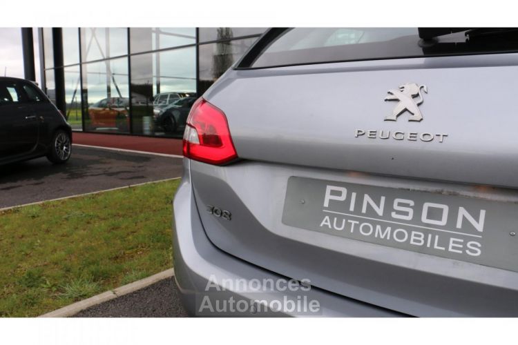 Peugeot 308 SW 1.2i PureTech 12V S&S - 130 - BV EAT8 II BREAK Allure PHASE 2 - <small></small> 14.890 € <small>TTC</small> - #11