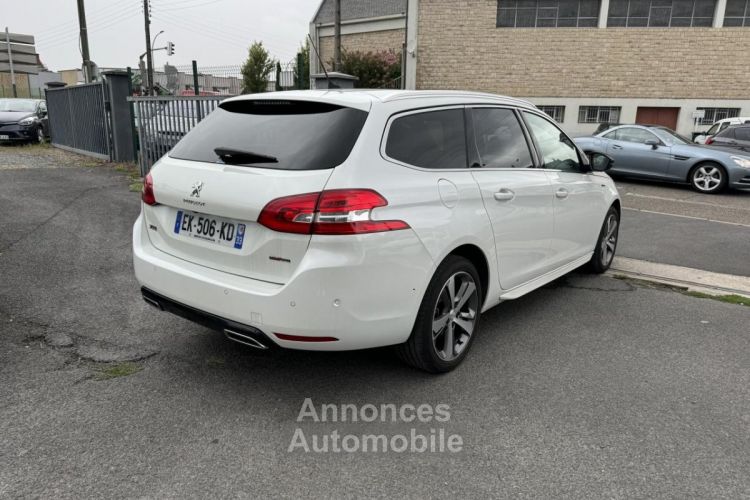 Peugeot 308 SW 1.2i PureTech S&S - 130 GT Line Gps + Camera AR - <small></small> 13.490 € <small>TTC</small> - #5