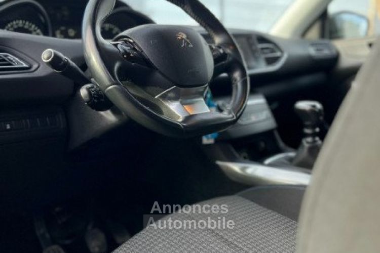 Peugeot 308 SW 1.5 BLUEHDI 100CH S&S STYLE 2019 1ere Main - <small></small> 7.590 € <small>TTC</small> - #5