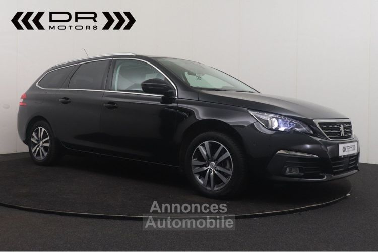 Peugeot 308 SW 1.5 BlueHDI EAT8 ALLURE - NAVIGATIE LEDER APPLE CARPLAY/ANDROID AUTO PANODAK ADAP CRUISE - <small></small> 14.995 € <small>TTC</small> - #3