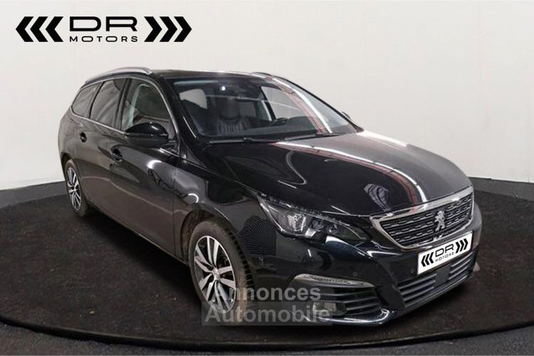 Peugeot 308 SW 1.5 BlueHDI EAT8 ALLURE - NAVIGATIE LEDER APPLE CARPLAY/ANDROID AUTO PANODAK ADAP CRUISE - <small></small> 14.995 € <small>TTC</small> - #4