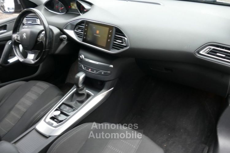 Peugeot 308 SW 1.5 HDI 120 Ch ALLURE EAT6 - <small></small> 9.990 € <small>TTC</small> - #14