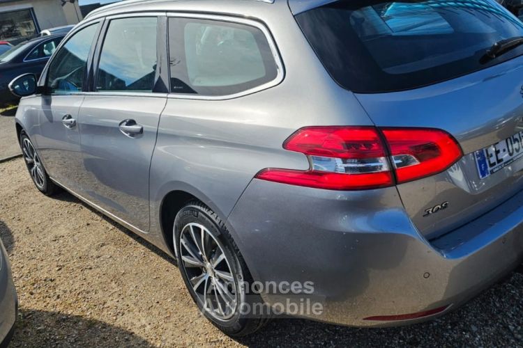 Peugeot 308 SW 1.6 BlueHDi 100ch SS BVM5 Access - <small></small> 7.490 € <small>TTC</small> - #5