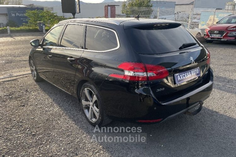 Peugeot 308 SW 1.6 BlueHDi 120ch Féline - <small></small> 7.490 € <small>TTC</small> - #9