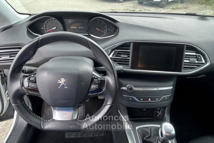 Peugeot 308 SW 1.6 e-HDi 115ch FAP BVM6 Allure - <small></small> 5.000 € <small>TTC</small> - #12