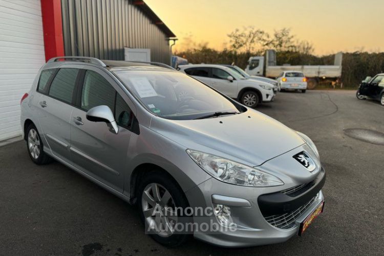 Peugeot 308 SW 1.6 VTI 120ch essence break- Toit panoramique -7 places moteur refait a neuf- clim auto- régulateur- jantes allu - <small></small> 4.590 € <small>TTC</small> - #3