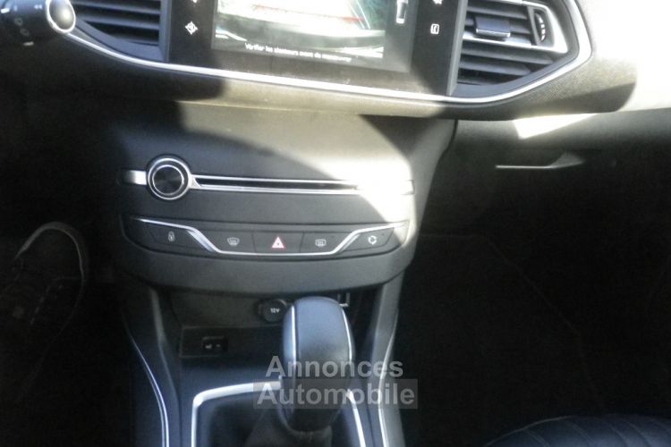 Peugeot 308 SW 2.0 Hdi 150ch Féline EAT6 - <small></small> 13.490 € <small>TTC</small> - #21