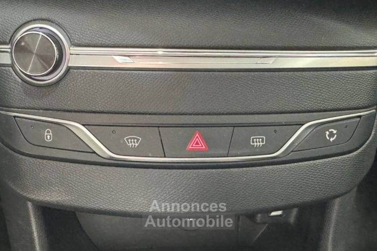 Peugeot 308 SW active 110 ch 1.2 puretech courroie remplacee camera carplay - <small></small> 9.490 € <small>TTC</small> - #19