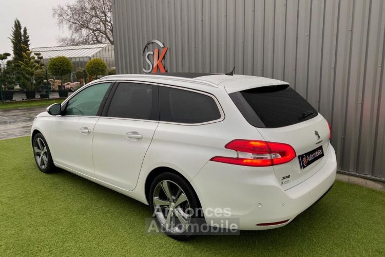 Peugeot 308 SW ALLURE 1.2 PURETECH 130CH BVM - <small></small> 10.990 € <small>TTC</small> - #4