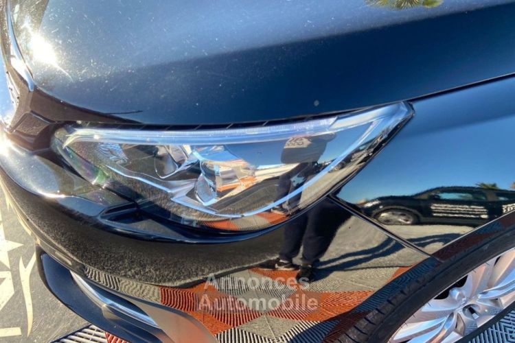 Peugeot 308 SW BlueHDi 130 EAT6 BUSINESS GPS TOIT Pano - <small></small> 12.450 € <small>TTC</small> - #9