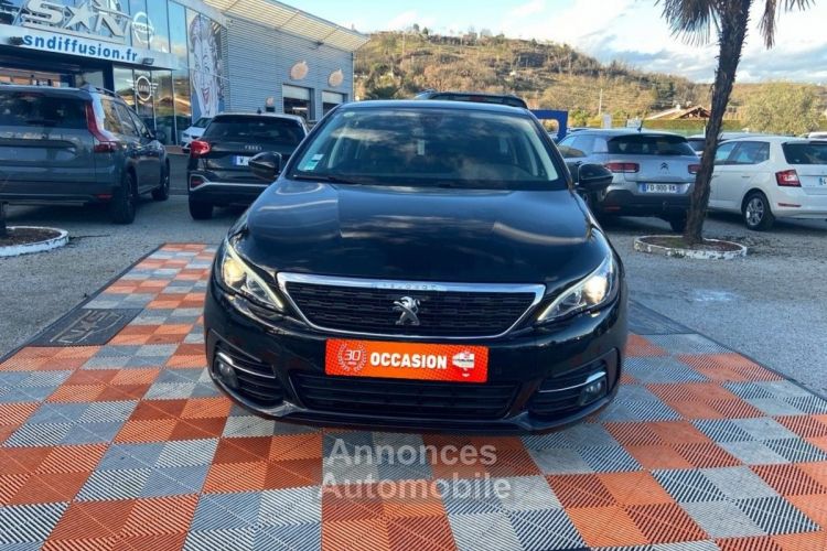 Peugeot 308 SW BlueHDi 130 EAT6 BUSINESS GPS TOIT Pano - <small></small> 11.950 € <small>TTC</small> - #2