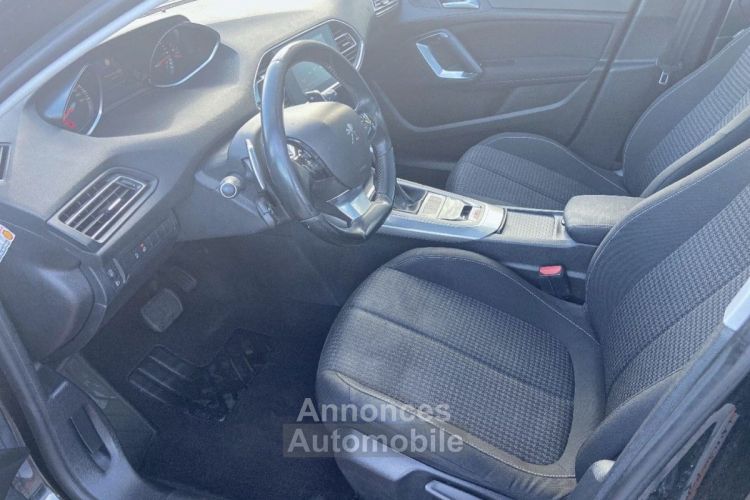 Peugeot 308 SW BlueHDi 130 EAT6 BUSINESS GPS TOIT Pano - <small></small> 11.950 € <small>TTC</small> - #12