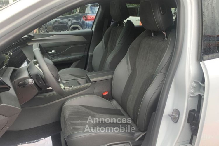 Peugeot 308 SW BlueHDi 130 EAT8 GT Toit Hifi Caméra 360° JA 18 Noires - <small></small> 34.450 € <small>TTC</small> - #34