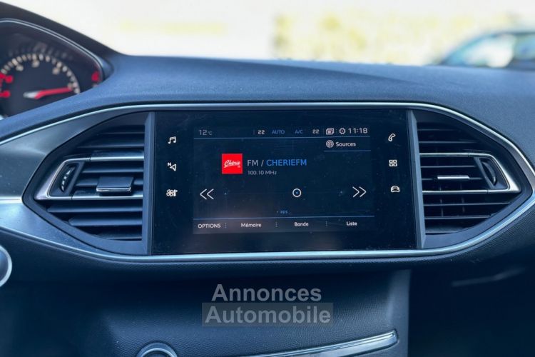 Peugeot 308 SW BlueHDi 130ch SS EAT8 Tech Edition - CARPLAY - CAM 360 - <small></small> 10.990 € <small>TTC</small> - #31