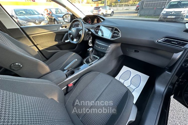 Peugeot 308 SW BlueHDi SetS BVM6 GPS - <small></small> 8.490 € <small>TTC</small> - #10