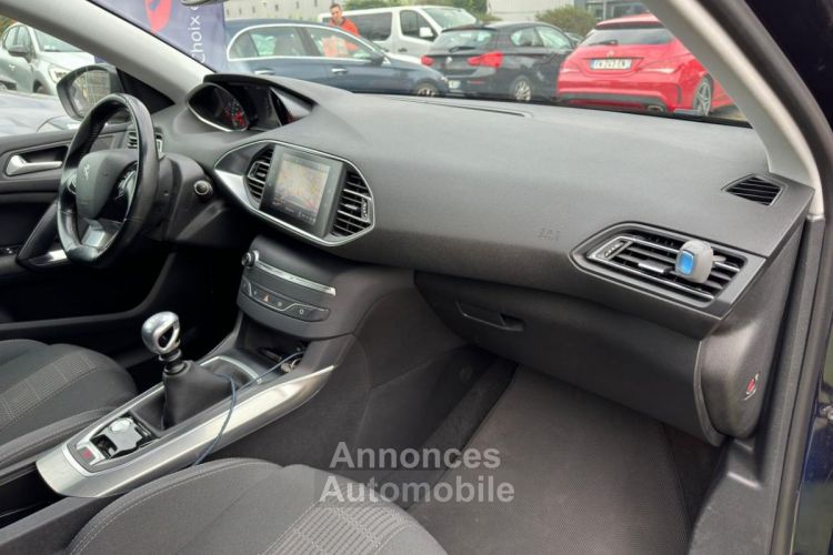 Peugeot 308 SW GENERATION-II 1.5 BLUEHDI 130 ALLURE START-STOP - <small></small> 13.990 € <small>TTC</small> - #22