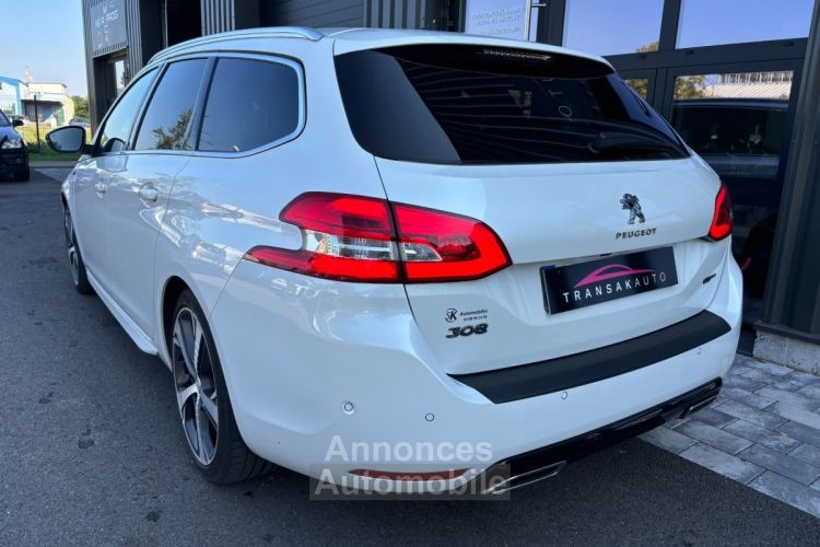 Peugeot 308 SW gt 225 ch avec carplay ges chauffants et massants gps - <small></small> 18.990 € <small>TTC</small> - #3