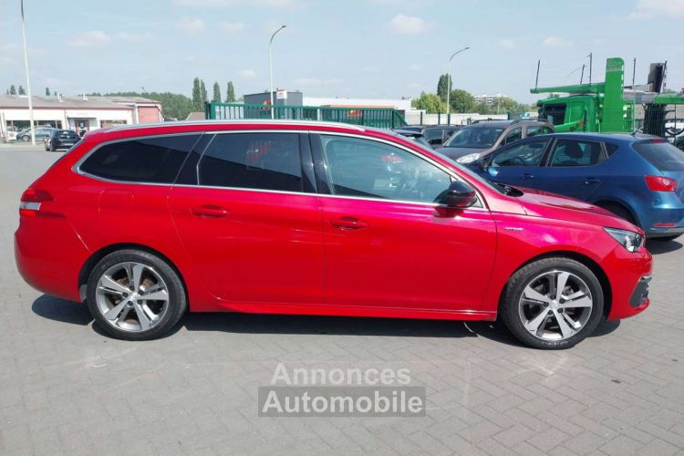 Peugeot 308 SW GT Line (EU6.2)-TOIT.PANO-GPS-CAMERA- - <small></small> 9.990 € <small>TTC</small> - #6