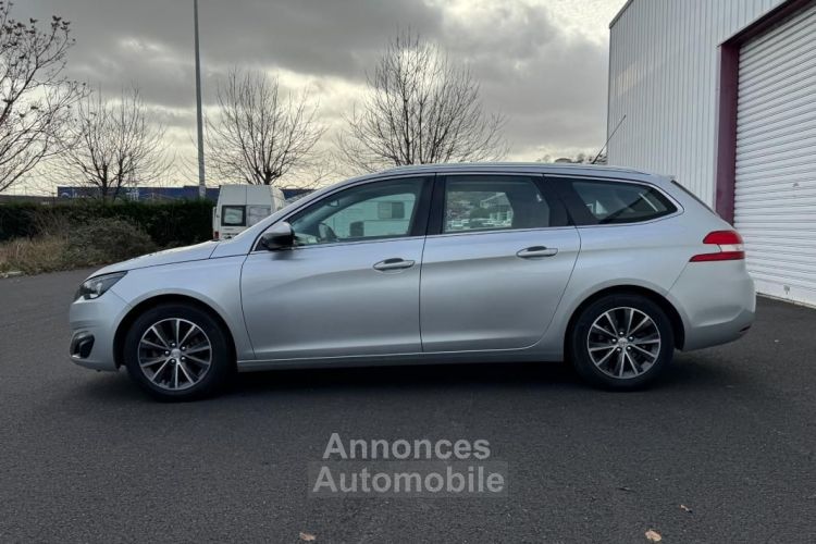 Peugeot 308 SW II 1.2 130CH ALLURE GARANTIE 6 MOIS ATTELAGE - <small></small> 7.990 € <small>TTC</small> - #5