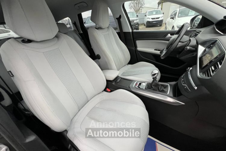 Peugeot 308 SW II 1.6 BlueHDi 120ch S&S 1erMain GPS Caméra Carnet 4 Pneus TVA20% Récupérable - <small></small> 7.990 € <small>TTC</small> - #10