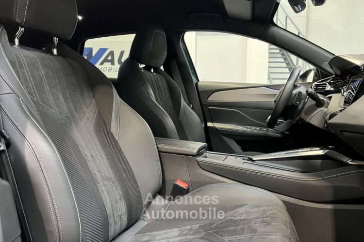 Peugeot 308 SW III 1.6 PHEV 225 CH E-EAT8 GT - <small></small> 30.990 € <small>TTC</small> - #16