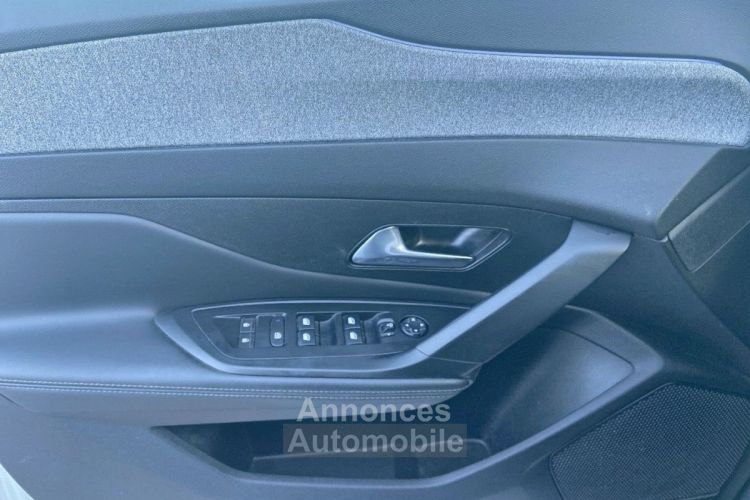 Peugeot 308 SW NEW HYBRID 180 e-EAT8 ALLURE PACK GPS Caméra 7.4kW - <small></small> 18.490 € <small>TTC</small> - #34