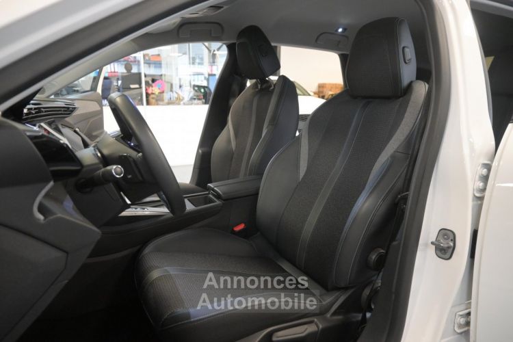 Peugeot 308 SW PHEV 180 e-EAT8 Allure Pack - <small></small> 23.998 € <small>TTC</small> - #15